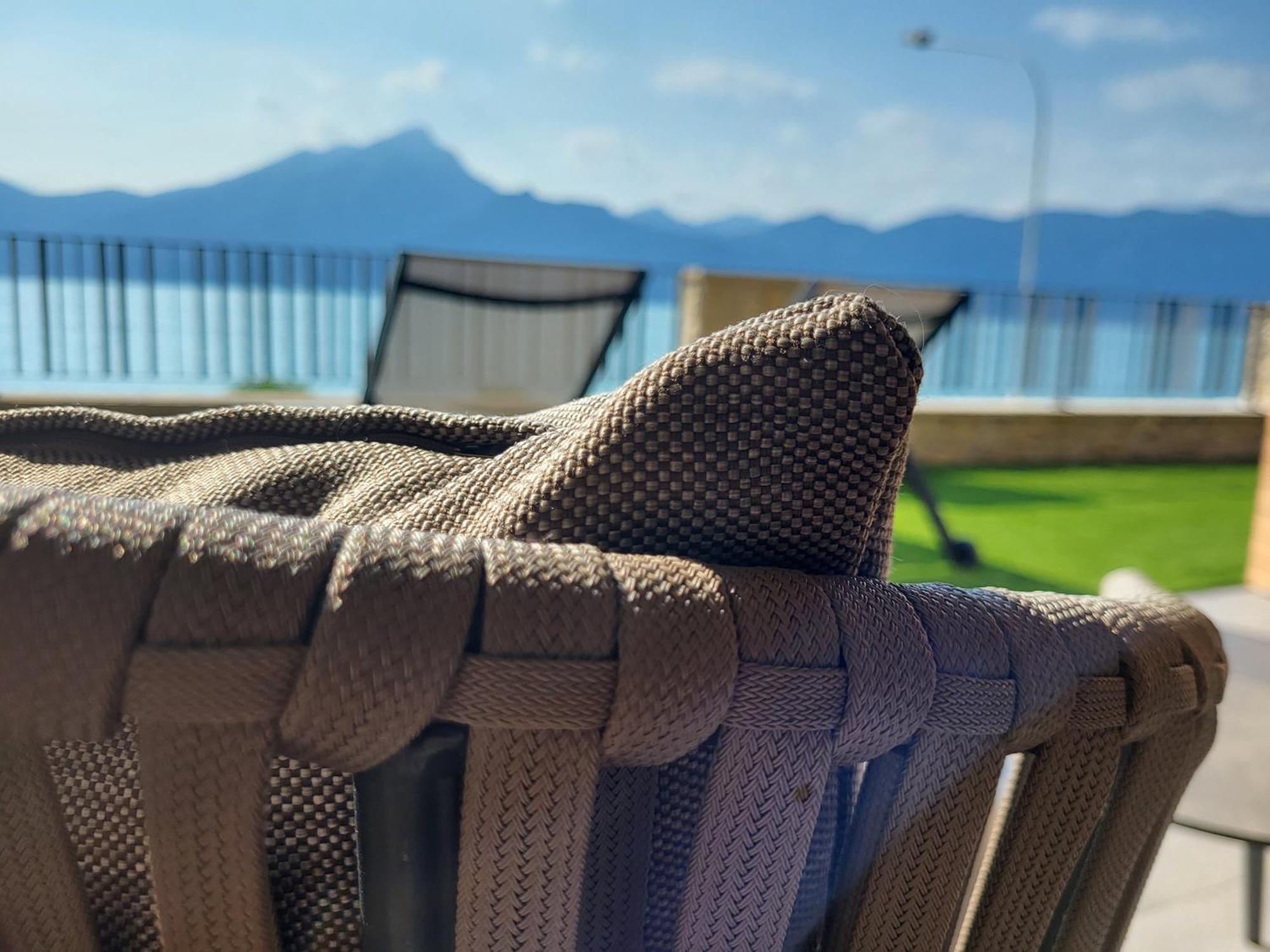 Attilio High Living Suites - Adults Only Torri Del Benaco Quarto foto