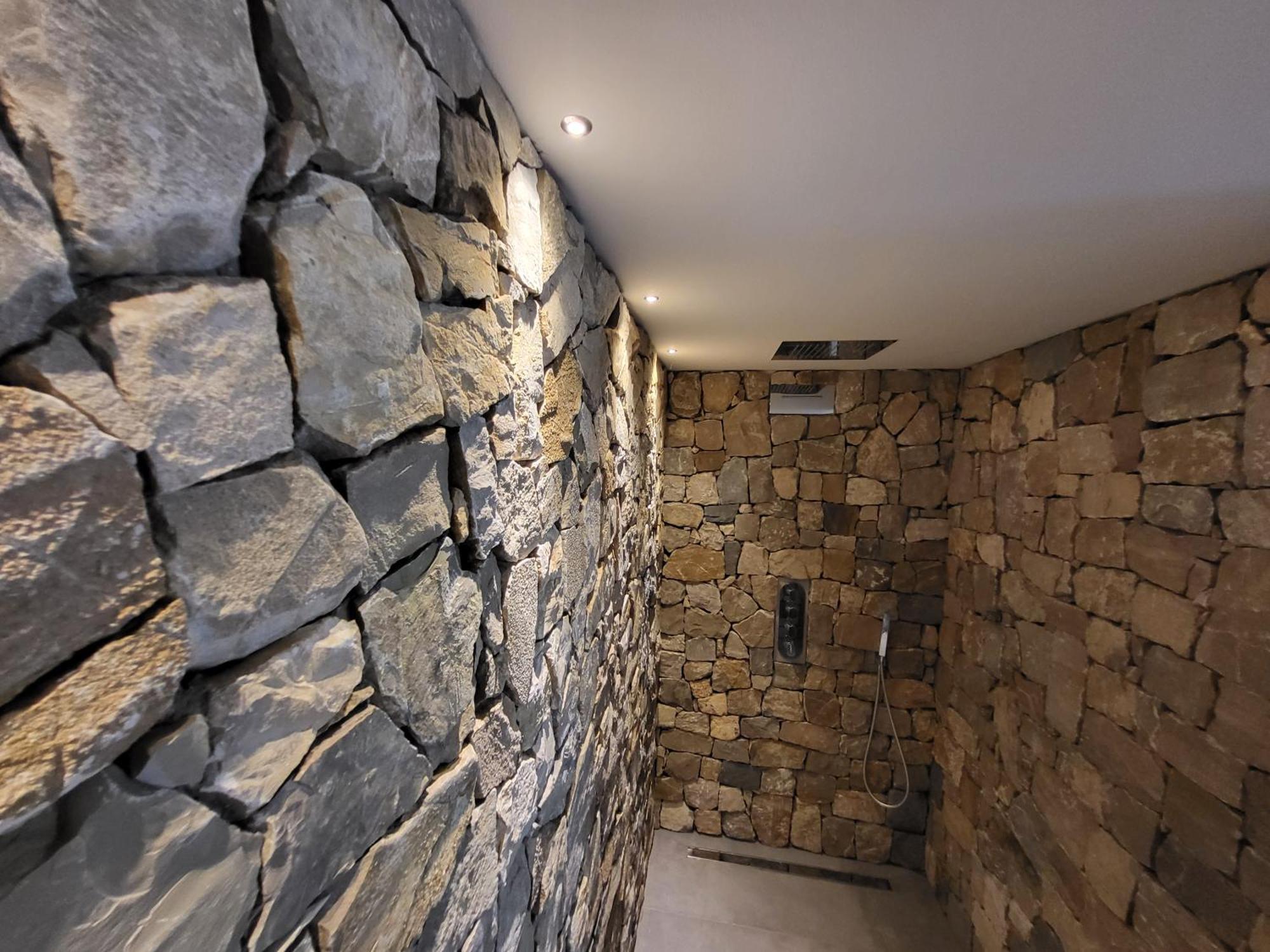 Attilio High Living Suites - Adults Only Torri Del Benaco Quarto foto