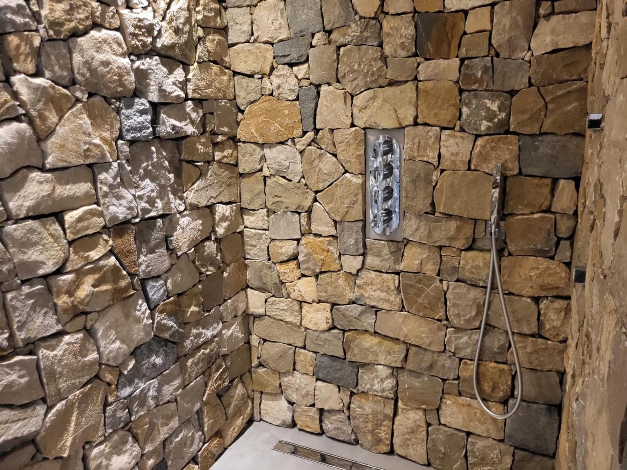 Attilio High Living Suites - Adults Only Torri Del Benaco Quarto foto