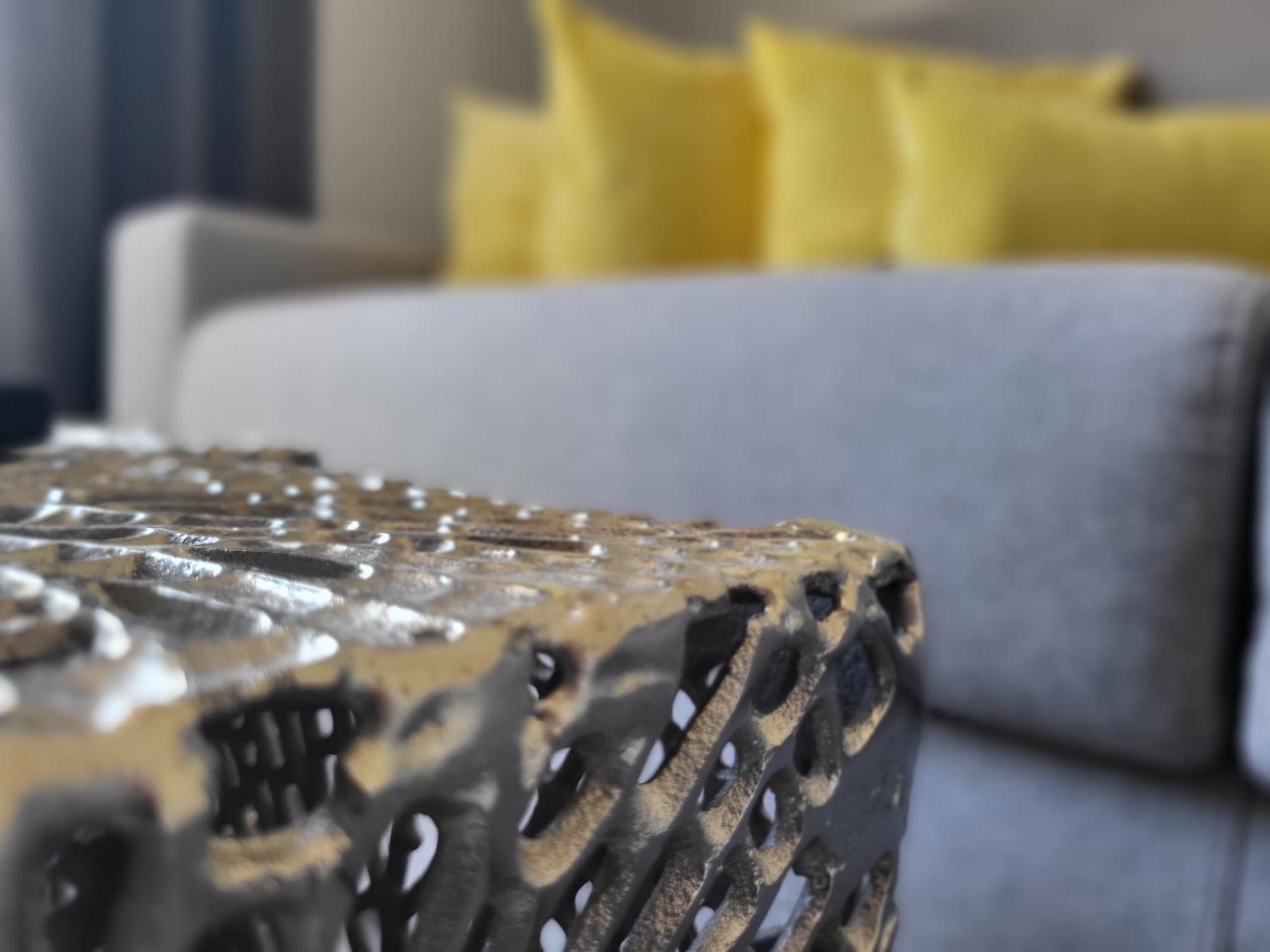Attilio High Living Suites - Adults Only Torri Del Benaco Quarto foto